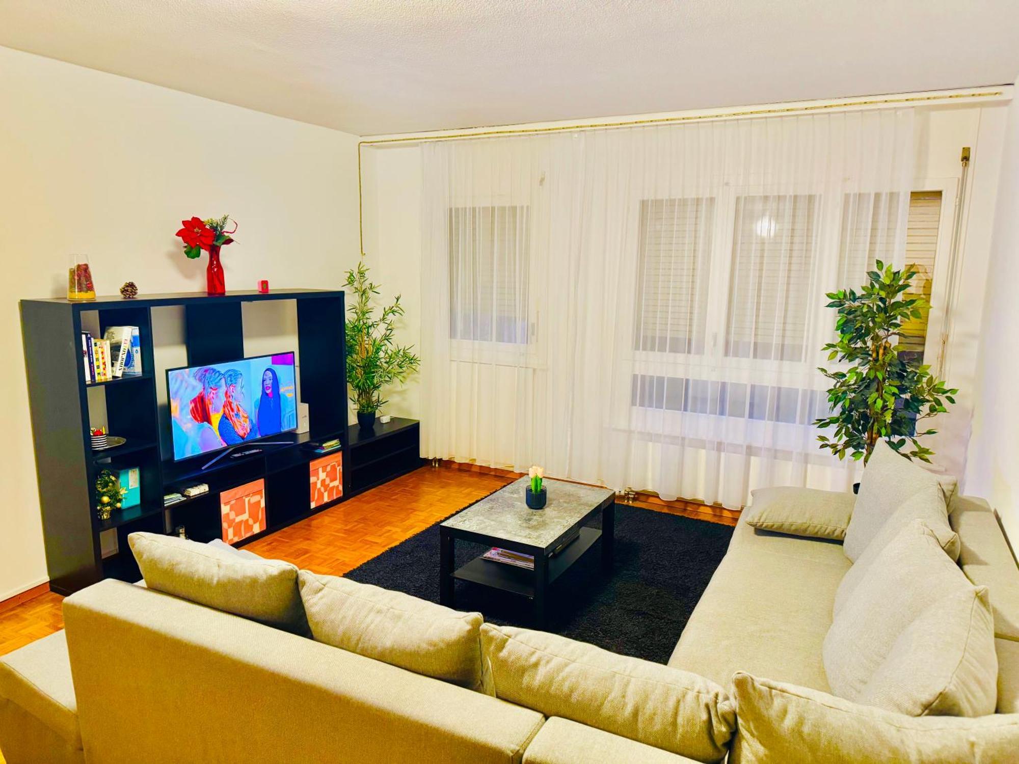 Aparta Hotel Dajas Lausanne Luaran gambar